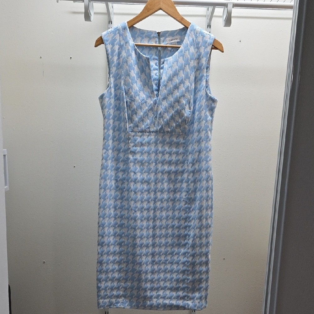 Calvin Klein Blue and White Sleeveless Sheath Dress
